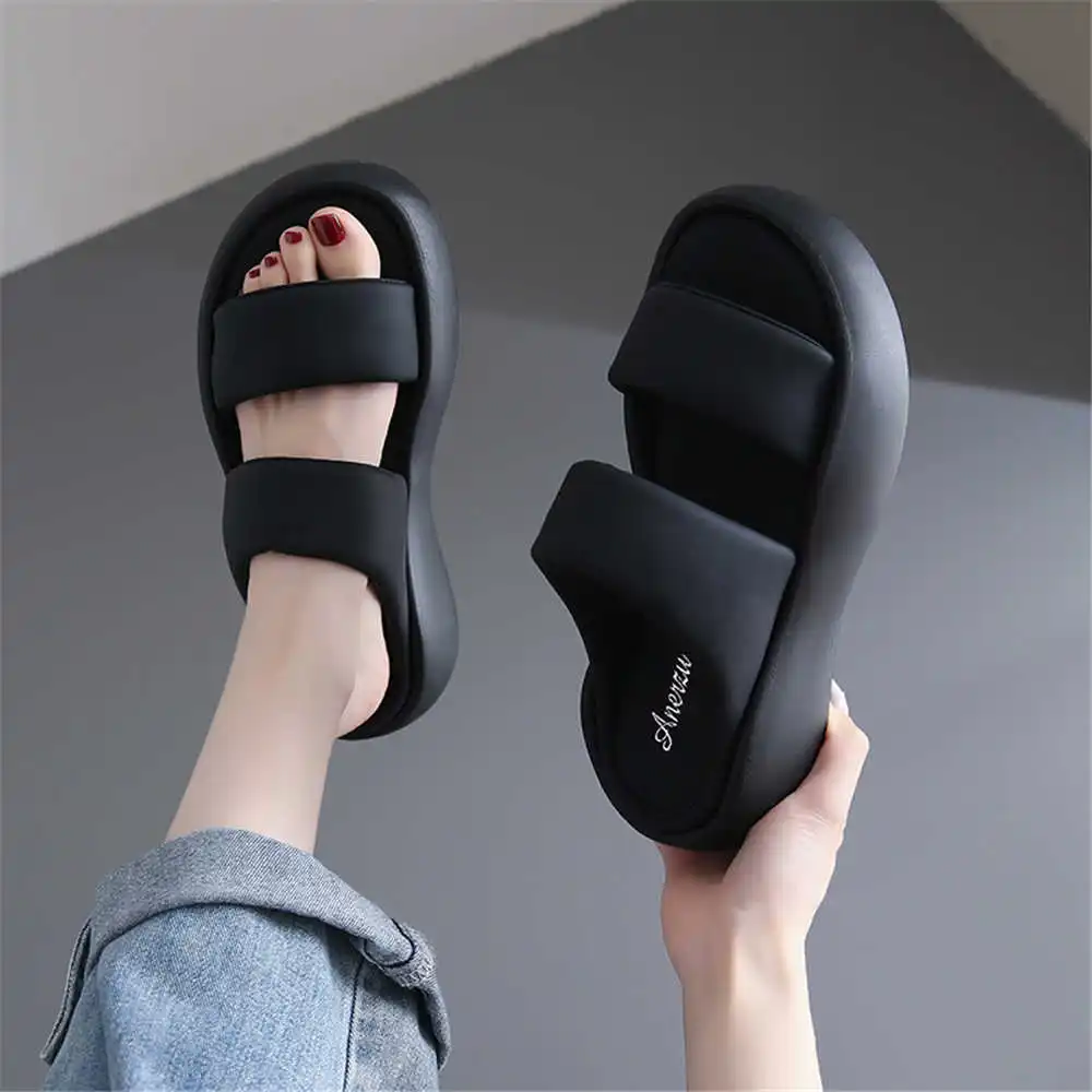 Size 39 Strips Summer Shoes Sa - Aquatic Sports Shop review and price