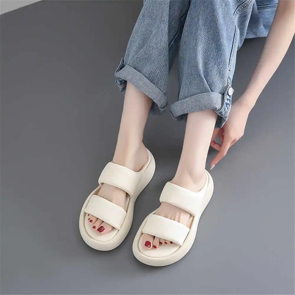 Size 39 Strips Summer Shoes Sa - Aquatic Sports Shop review and price